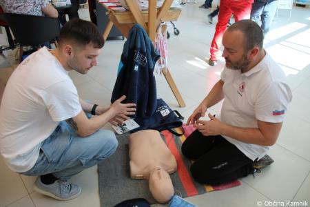 Tudi Kamnik v znamenju Tedna rdečega križa   (5)